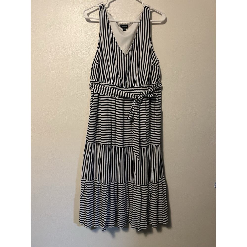 Torrid Midi Dress Medium Challis Striped Tiered Sundress Summer Blue White Lined